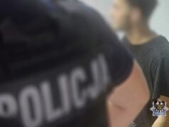 Najpierw wspólnie biesiadowali, później okradli koleżankę z biżuterii