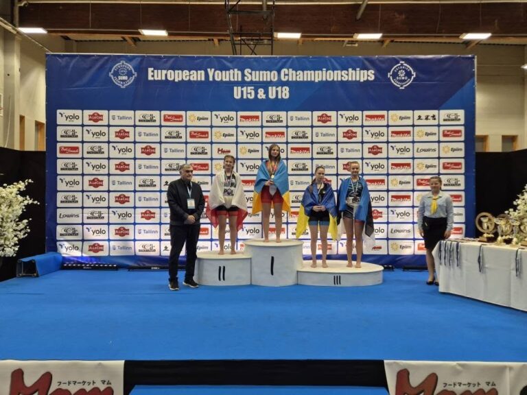 Maja Jezierska na podium Mistrzostw Europy Młodzików w sumo [FOTO]