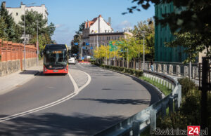 Nowy rok szkolny, nowy rozkład jazdy. Od jutra zmiany w kursowaniu świdnickich autobusów