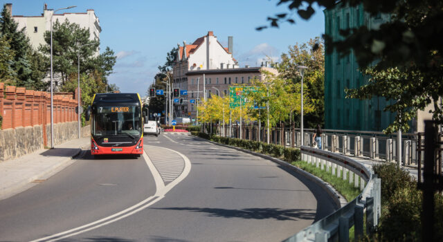 Nowy rok szkolny, nowy rozkład jazdy. Od jutra zmiany w kursowaniu świdnickich autobusów