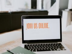 Angielski online – wygodna droga do biegłości językowej