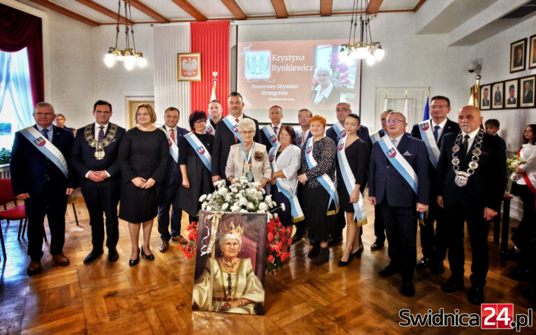 Krystyna Rynkiewicz dołączyła do grona Honorowych Obywateli Strzegomia [FOTO]