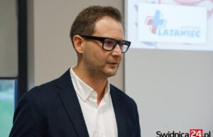 Profilaktyka ratuje życie. Spotkanie z doktorem Filipem Kubiaczykiem w Świdnicy