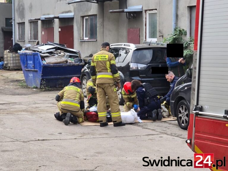 Zasłabł w warsztacie stolarskim [FOTO]