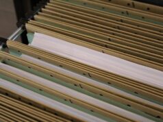 E-teczka pracownicza w V-Desk – nowoczesna dokumentacja HR w Twojej firmie