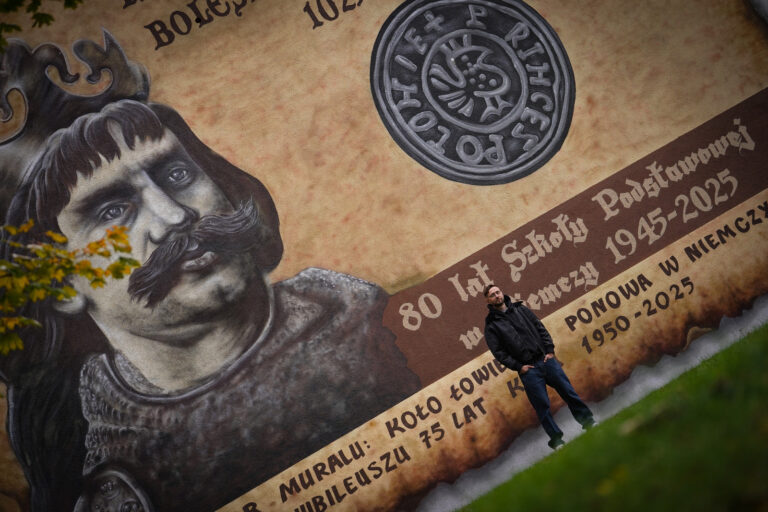 Od graffiti po wielkoformatowe dzieła sztuki. „Zależy mi, aby każde cieszyło oko i budziło emocje” [FOTO]