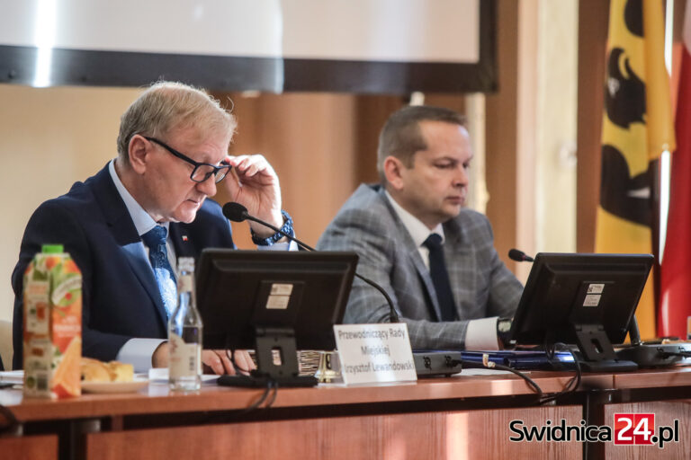 Po raz pierwszy od lat budżet Świdnicy nie będzie uchwalany w grudniu