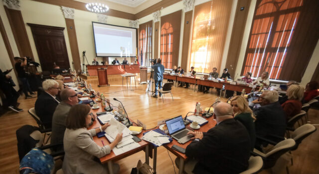 Co dalej z Radą Miejską po zerwaniu przez PiS koalicji z prezydent Świdnicy?