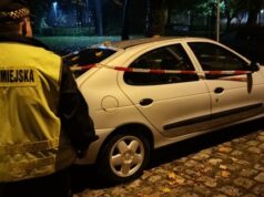 Imprezy na placu Grunwaldzkim, parkowanie na zieleni. Interwencje straży miejskiej