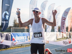 Najlepsi zawodnicy już na mecie jubileuszowej edycji Półmaratonu Świdnickiego