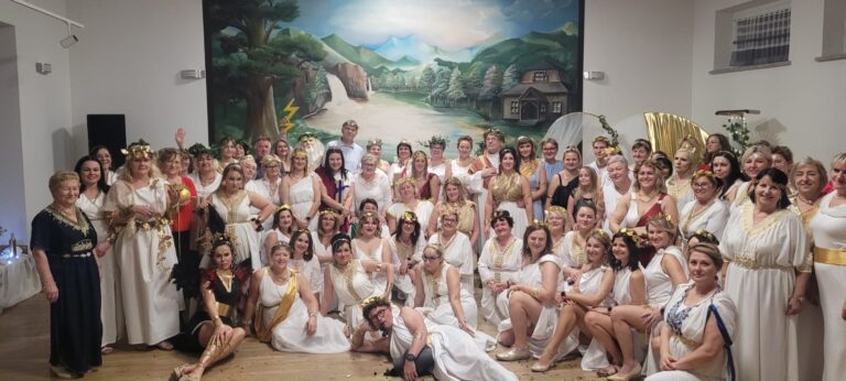 Antyczne boginie i bogowie na IV Turnieju Kół Gospodyń Wiejskich w Witoszowie Dolnym [FOTO]