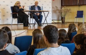 Dziennikarka i pisarka Agnieszka Dobkiewicz w świdnickim Banachu