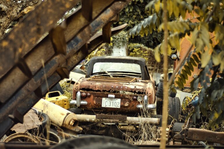 Jak znaleźć skup aut we Wrocławiu i kiedy warto zdecydować się na złomowanie?