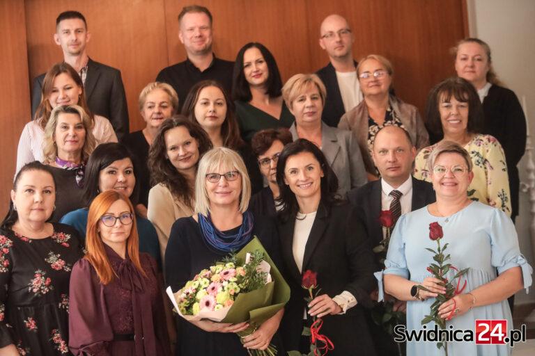 Nagrody, wyróżnienia i podziękowania w Dzień Pracownika Socjalnego [FOTO]
