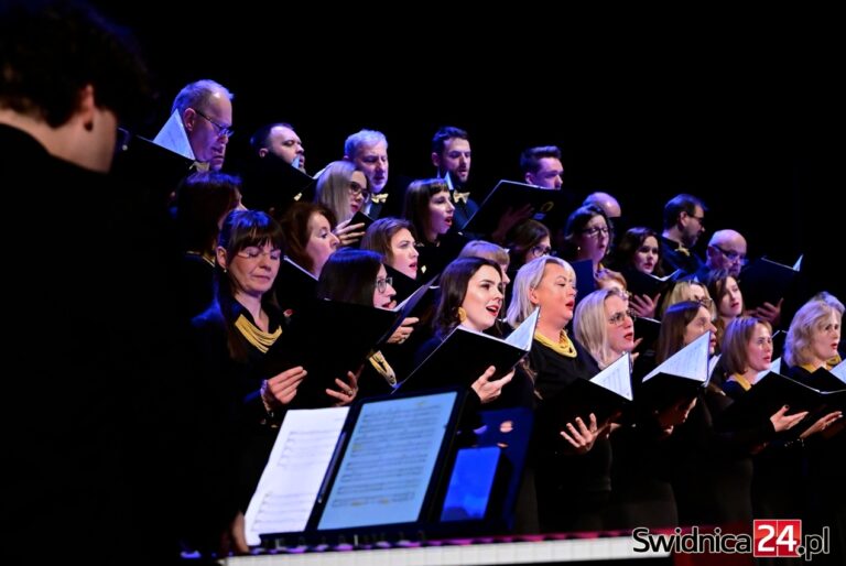 Dzika energia, emocje i nastrój! Taki koncert tylko Dzikiego Chóru [FOTO]