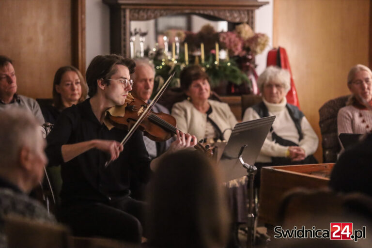 Muzyka Beethovena, Schumanna i Rossiniego na przedświątecznych koncertach w Świdnicy