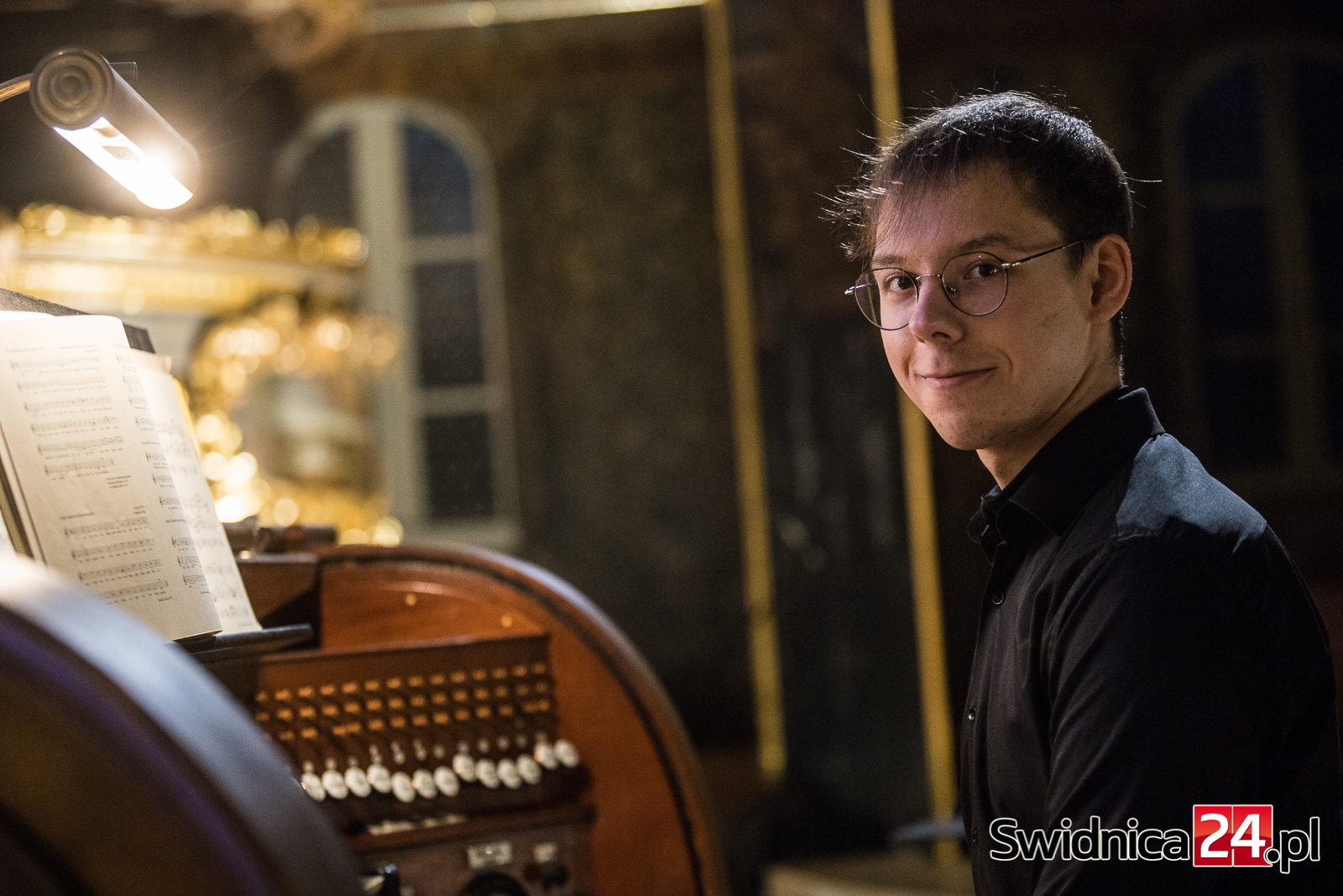 Jakub Moneta powrócił do Kościoła Pokoju. Młody organista zagrał wyjątkowy, jubileuszowy koncert [FOTO]