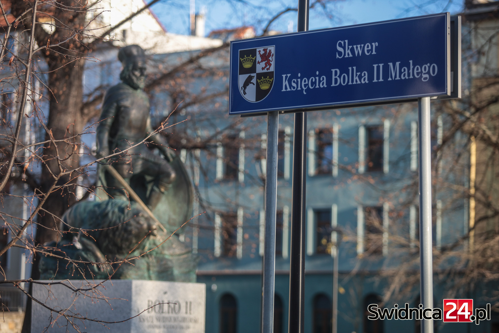 Bolko II już oficjalnie ma swój skwer w Świdnicy. Lech Kaczyński patronem innego zielonego terenu [FOTO]