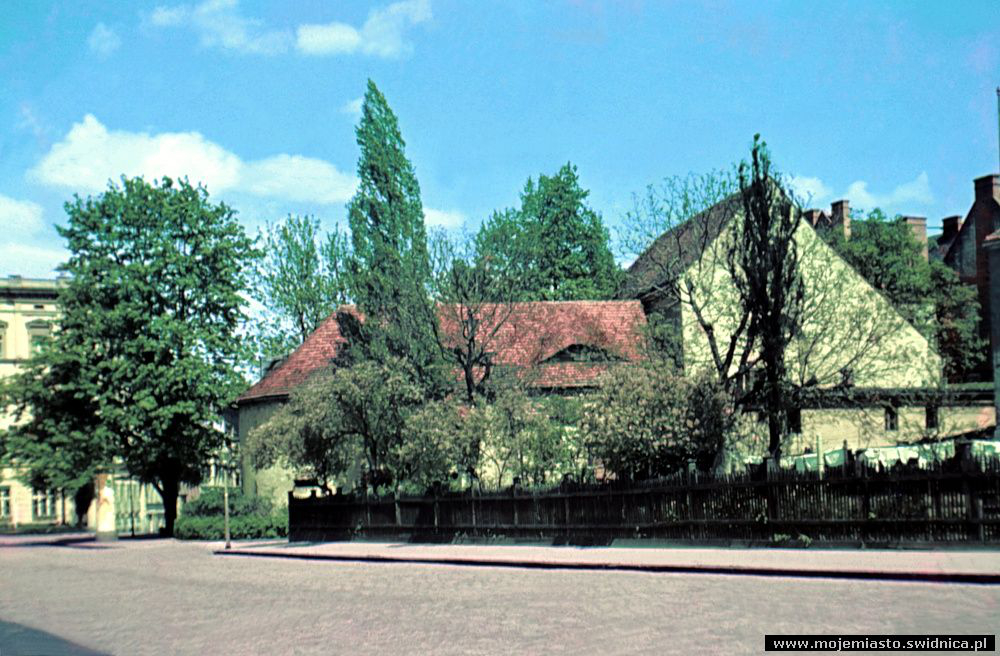 Świdnica wczoraj i dziś. Ulica Muzealna