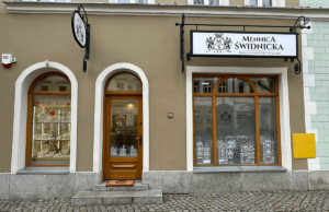 Nowy salon biżuterii Mennica Świdnicka otwarty w Rynku!