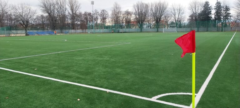 Będzie turniej na otwarcie zmodernizowanego boiska ze sztuczną nawierzchnią