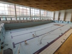 Miały być gotowe w sierpniu. Kiedy dzieci wrócą na basen i salę gimnastyczną SP nr 4 w Świdnicy?