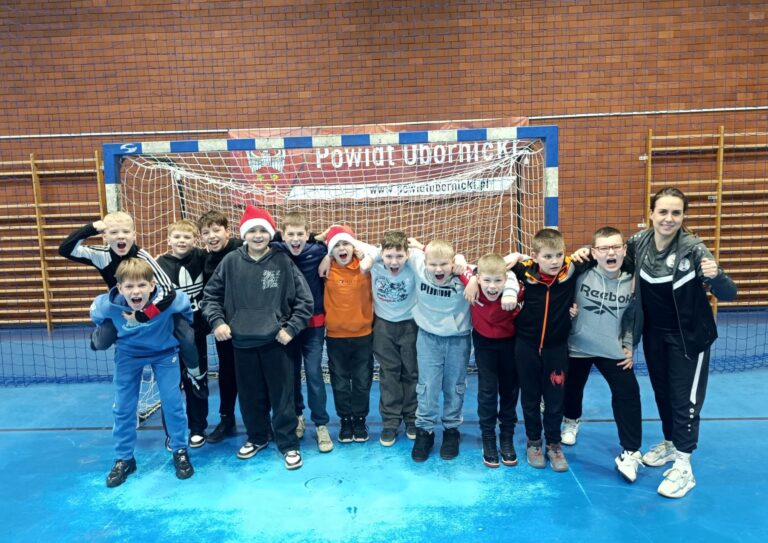 Udane mikołajkowe granie w Obornikach