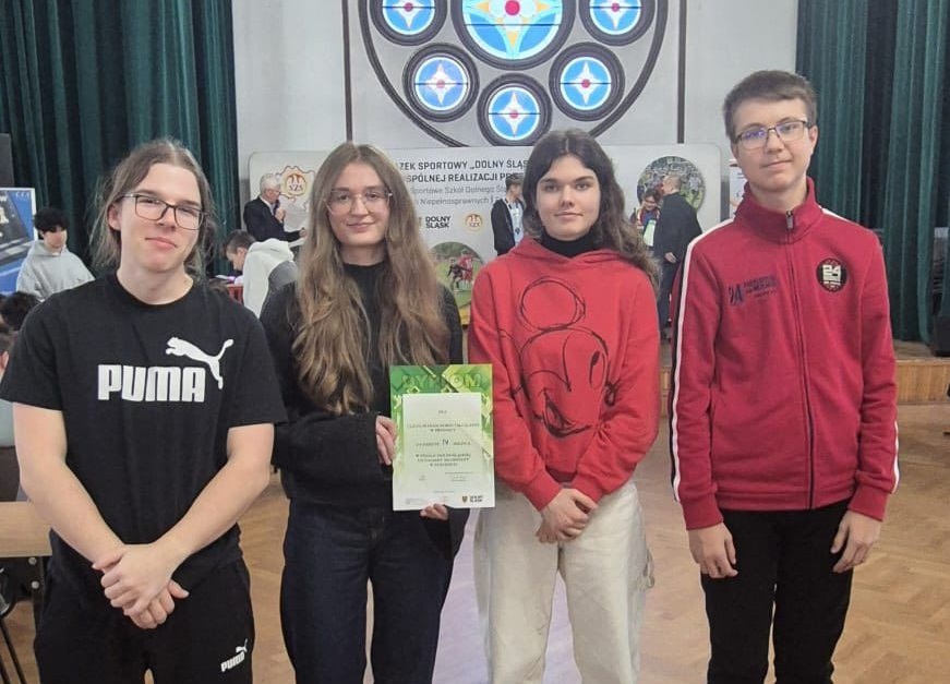Olbrzymi sukces drużyny z I LO w Świdnicy