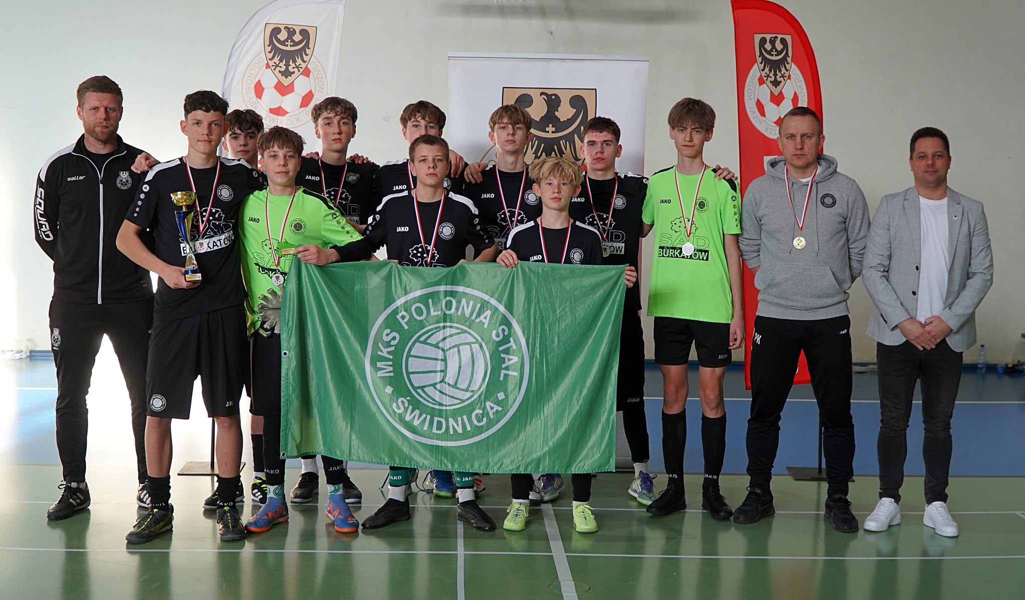 Świdniccy piłkarze ze złotem i srebrem eliminacji futsalowych Mistrzostw Dolnego Śląska [FOTO]