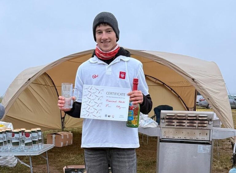 Zakończenie sezonu sportowego w cieniu „kreta”