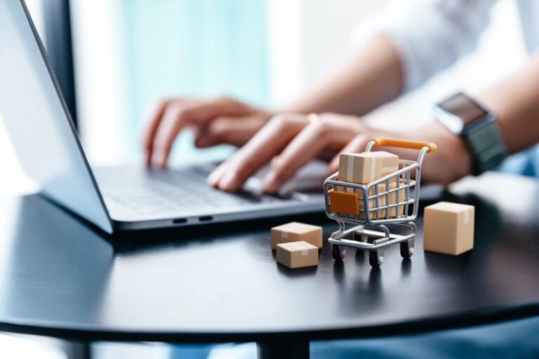 Empik Place – jak sprzedawać skutecznie na polskim marketplace premium