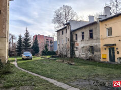 Nocny pożar przy placu Drzymały. Ewakuowano mieszkańców