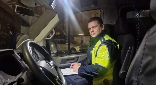 Funkcjonariusz po służbie złapał złodzieja