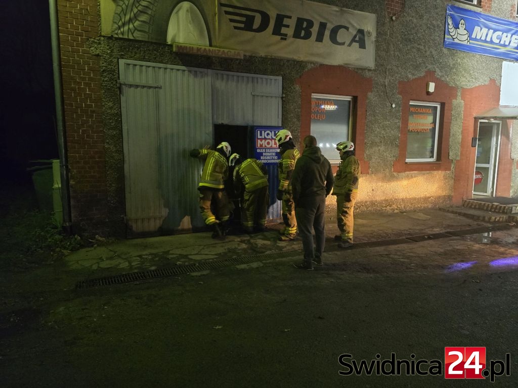 Pożar warsztatu samochodowo-wulkanizacyjnego [FOTO/VIDEO]