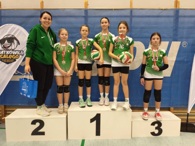 Nasze młode zawodniczki rywalizowały w Świątecznym Festiwalu Minisiatkówki