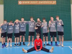 Powalczyli z liderem