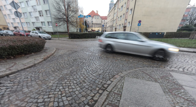 skrzyzowanie Teatralna Mennicka 2025.12.03-2