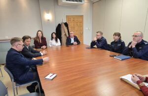 Krzywdzone, chore, zaniedbane zwierzęta. Kogo zawiadamiać? Radna poprosi służby o pomoc