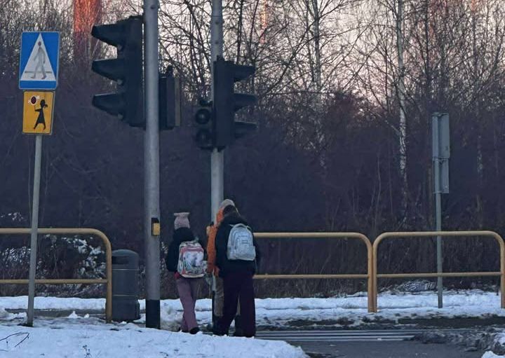 Bez sygnalizacji jest tu niebezpiecznie – alarmują mieszkańcy osiedla Zawiszów