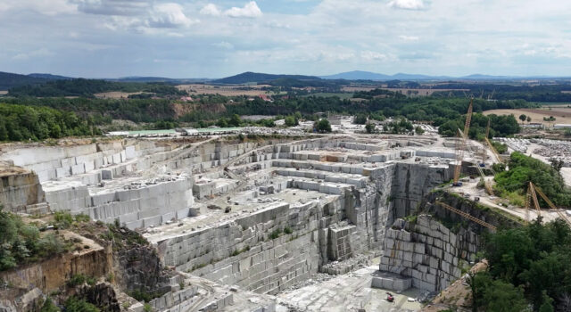 Od 200 lat wydobywają granit znany na całym świecie. To będzie rok jubileuszowy