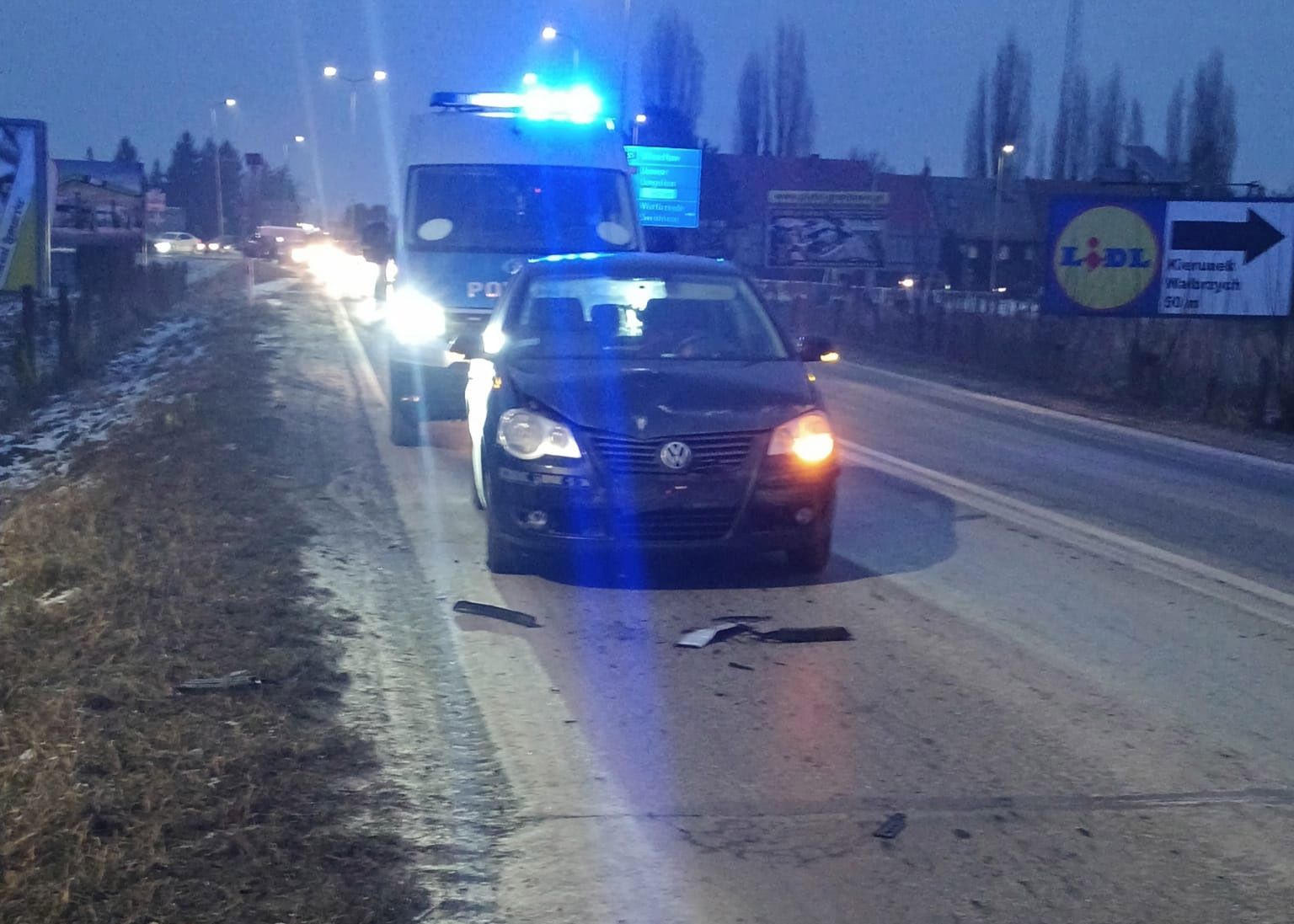 Zderzenie dwóch pojazdów na krajowej „piątce” [FOTO]