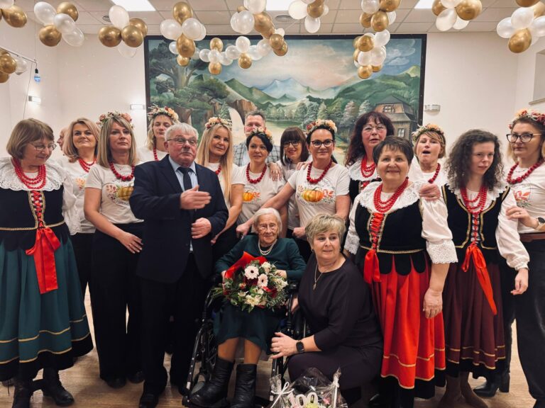 Ilu stulatków żyje na Dolnym Śląsku? Ilu w powiecie świdnickim? Najnowsze dane ZUS