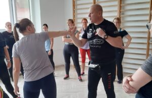 „Dama broni się sama”. Ruszają bezpłatne zajęcia dla kobiet