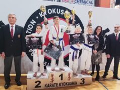 Michał Raczyński ze srebrnym medalem