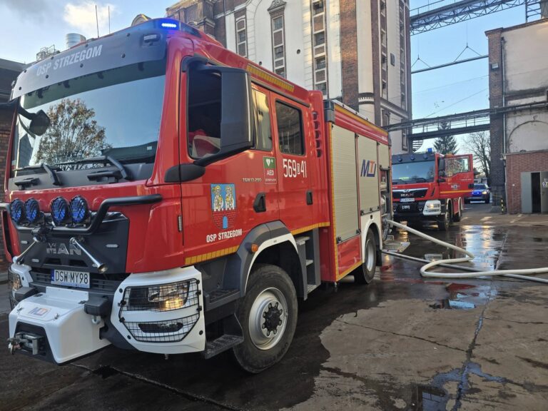 Strażacy ze Strzegomia proszą o niepotrzebny złom. Chcą zasilić budżet jednostki