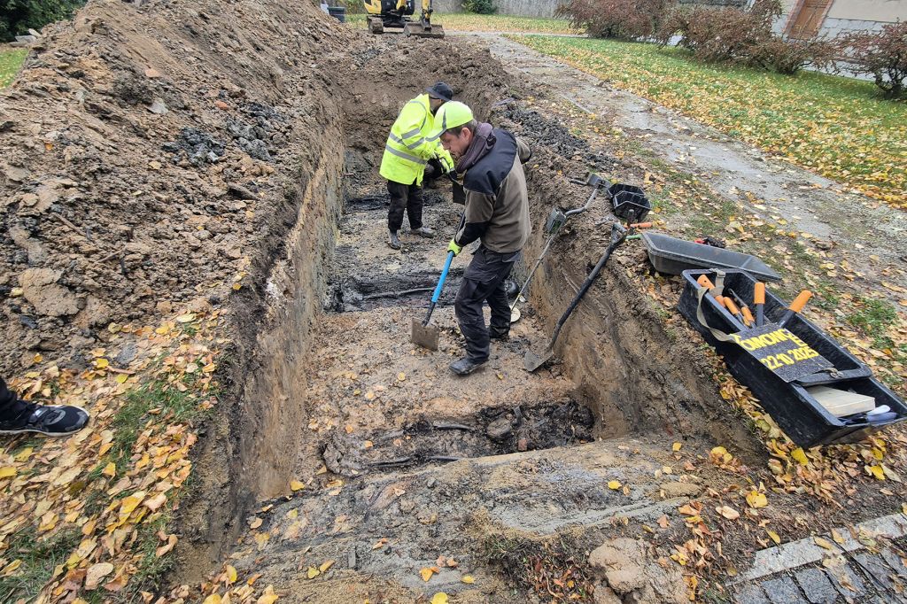 Polegli pod koniec II wojny światowej. Ekshumacje żołnierzy w Tomkowicach