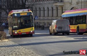 Nowe linie, zmienione trasy i dodatkowe kursy. Od września sporo zmian w świdnickiej komunikacji miejskiej