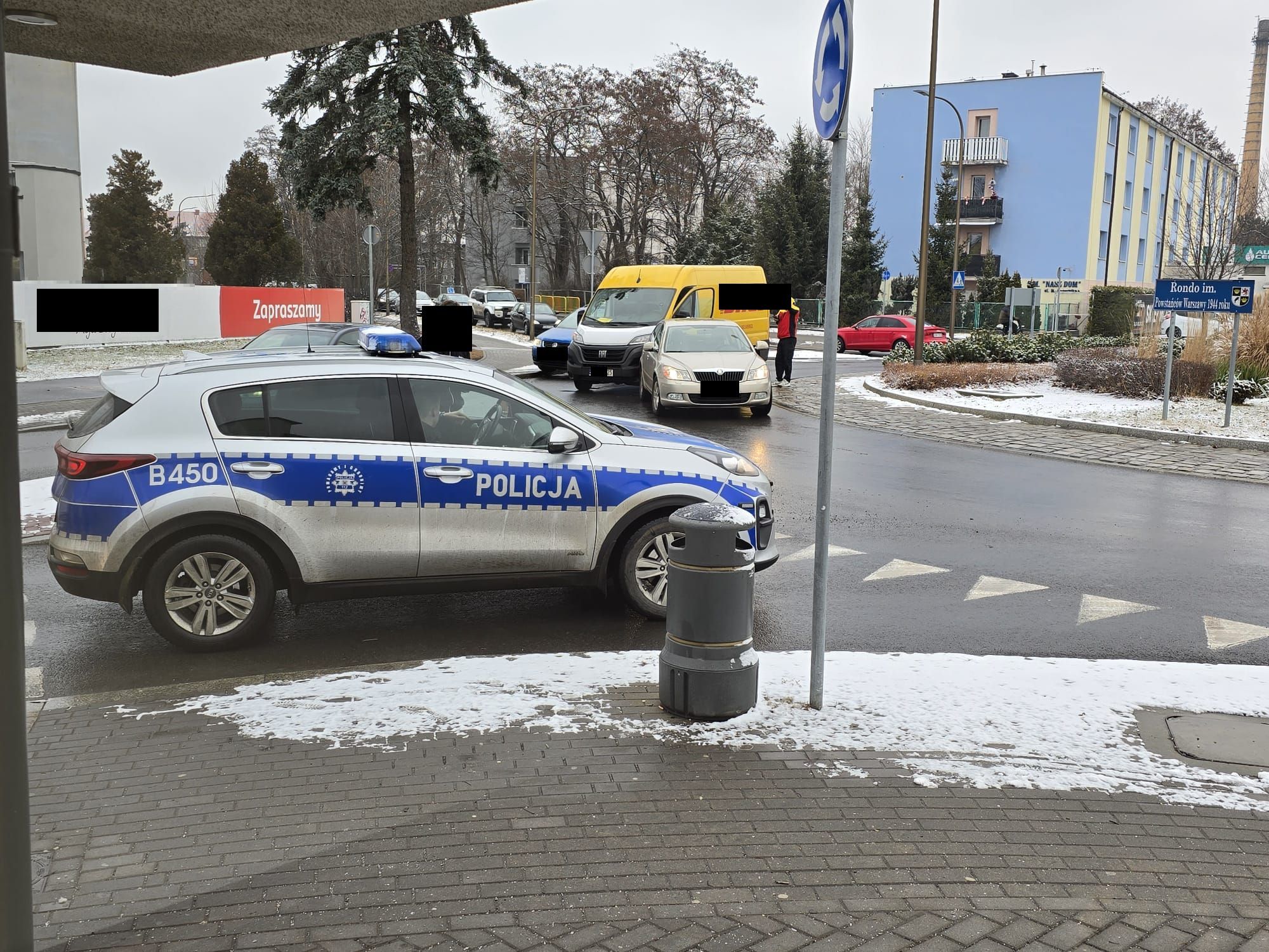 „Spotkali się” na rondzie [FOTO]