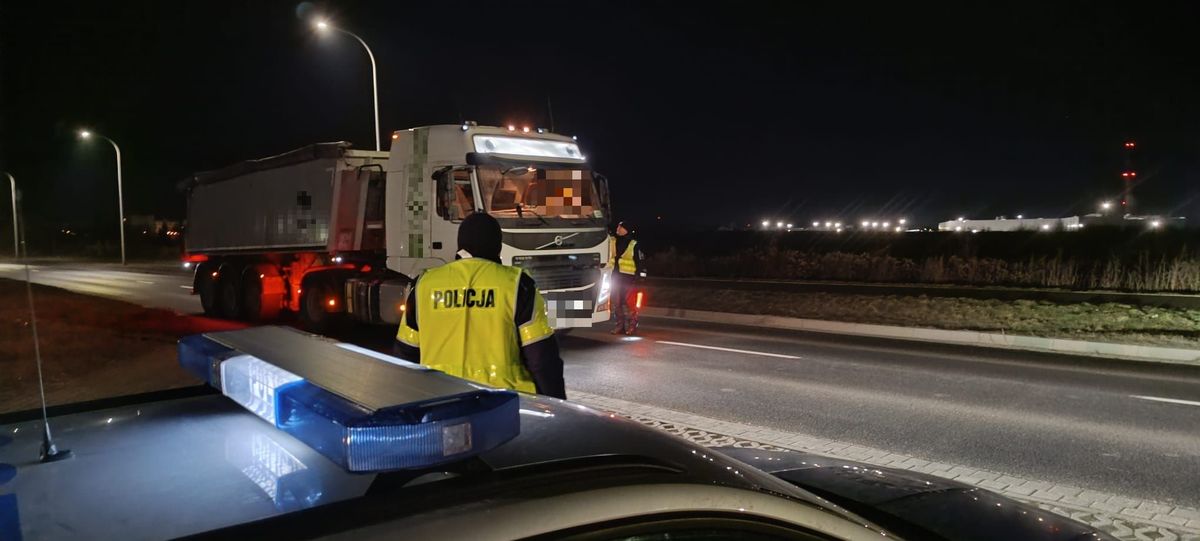 „Nietrzeźwy” poranek na drogach powiatu świdnickiego [FOTO]