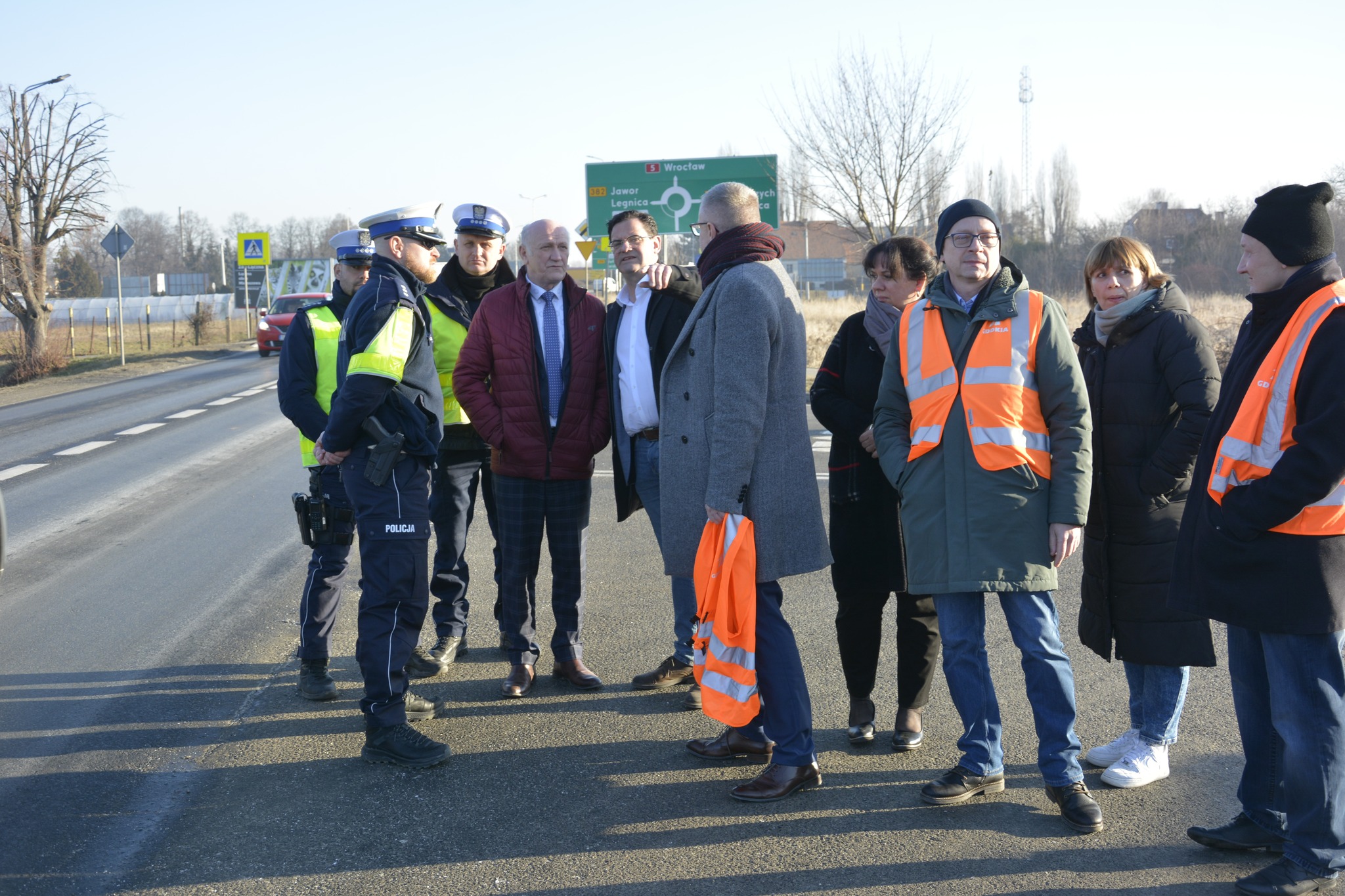 Po tragicznej śmierci pieszych mieszkańcy chcą sygnalizacji, jest propozycja piktogramów